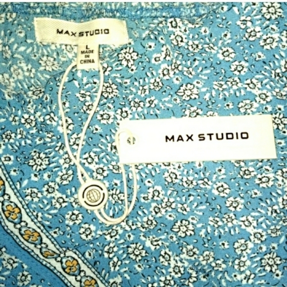 NWT Max Studio Floral Top Large - Picture 6 of 8